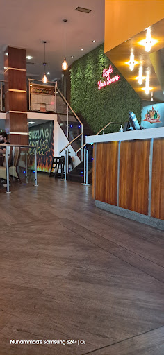 Photo of Sizzling Grillz - Elder House, 600 Elder Gate, Station Square, Milton Keynes MK9 1LR